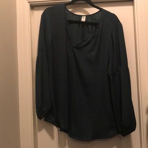 Silk emerald green blouse with flowy sleeves